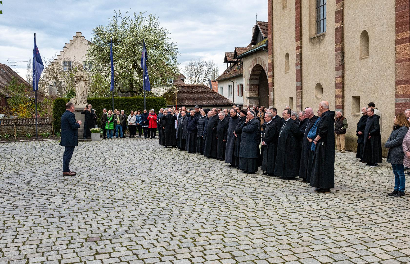 Benediktiner Aebtetreffen Medienbureau(c)-1060020